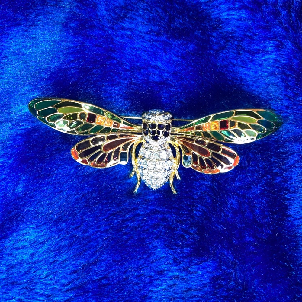 A RARE Joan Rivers Cicada  Colorful Insect Brooch - Picture 9 of 9